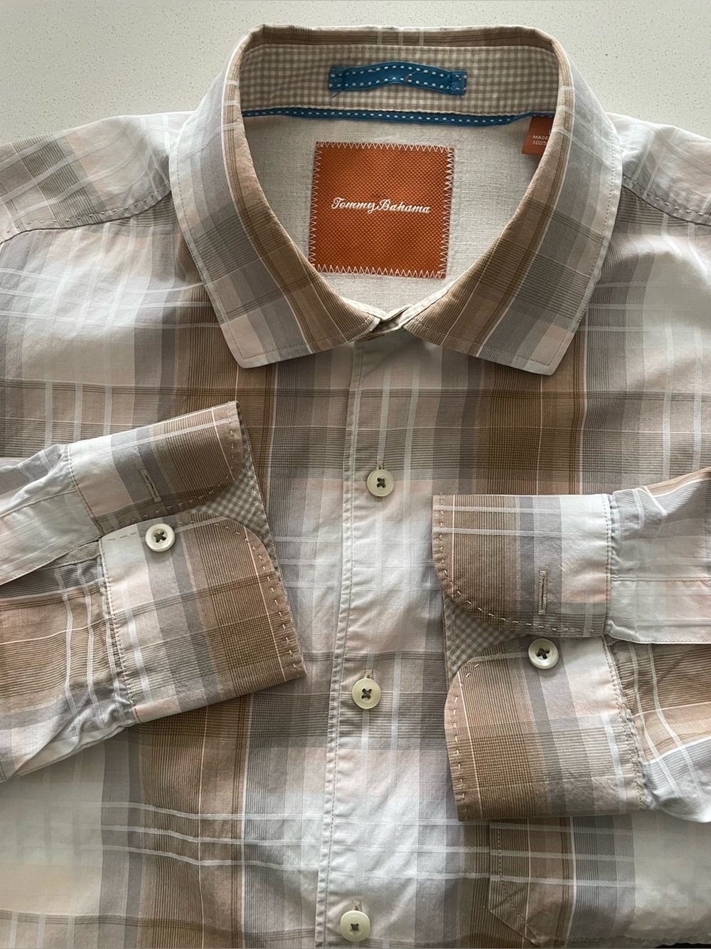 Tommy Bahama - all cotton button up shirt Size Large
